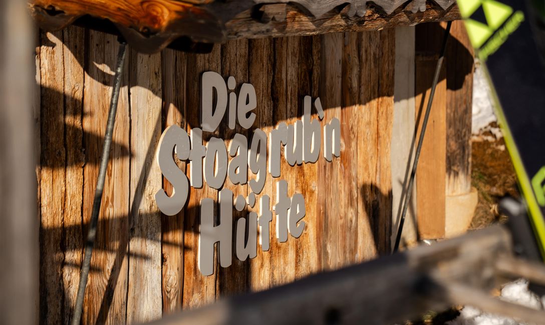 Stoagrub'n Hütte@Region Hohe Salve -Stefan Ringler