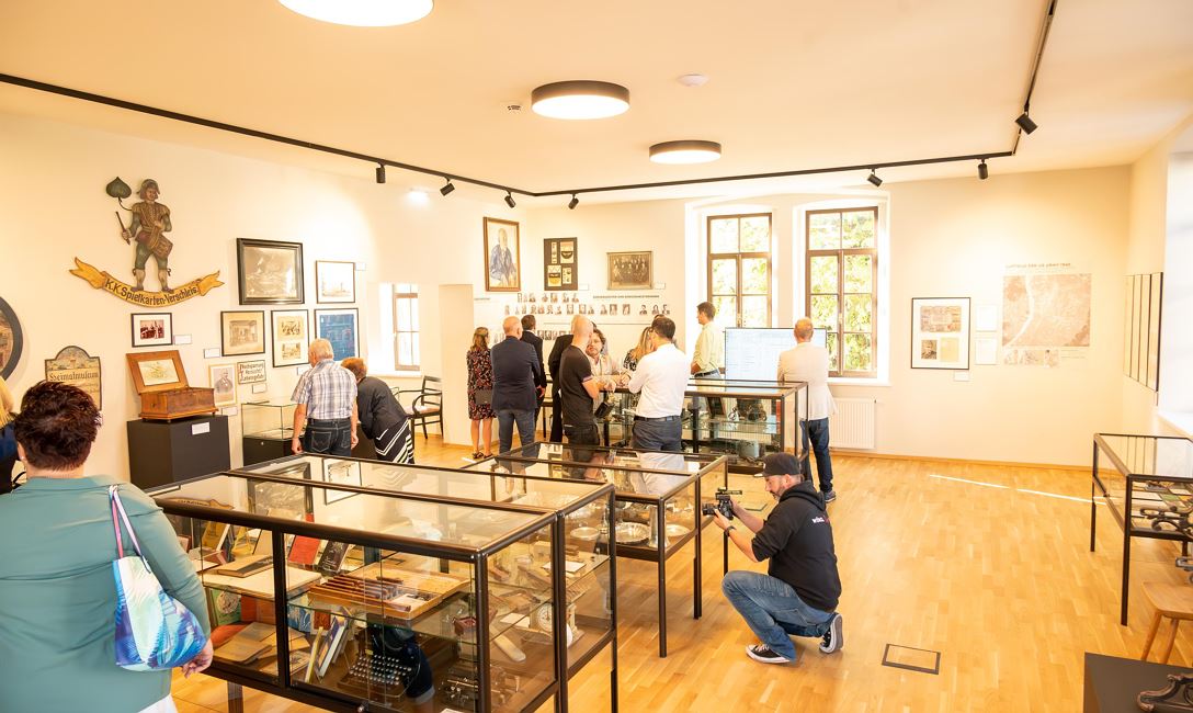 Museum @Alexander Amer