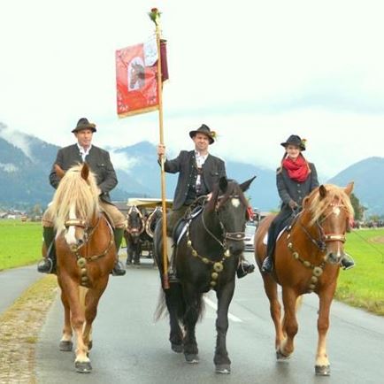 14. Leonhardiritt mit Herbstfest
