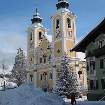 Kerststal voor Kinderen in de Parochiekerk