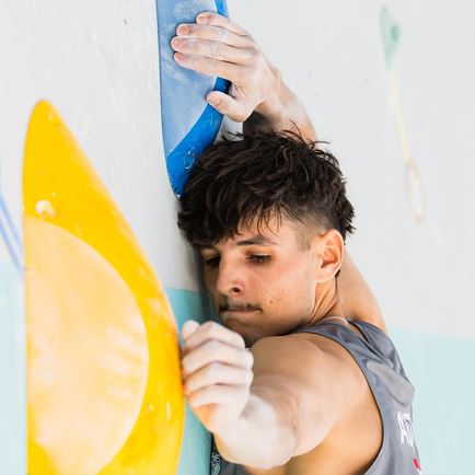 Sommer-Special: Die Welt des Boulderns mit Julian Wimmer