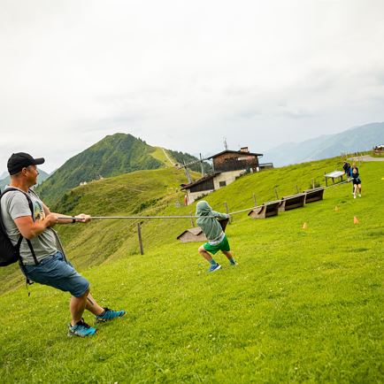 Spiel und Spaß beim Alpinolino Kinderfest