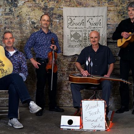 VZ Komma: Hirsch Fisch