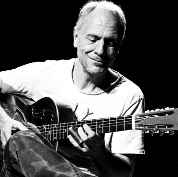 VZ Komma: Peter Ratzenbeck