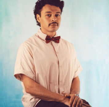 VZ Komma: Petutschnig Hons