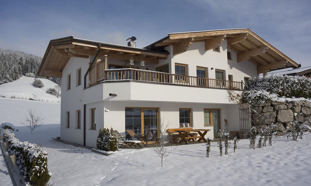 Hausansicht Winter