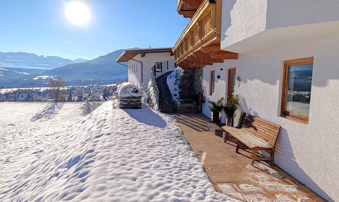 PXL_20251123_082832188.MP