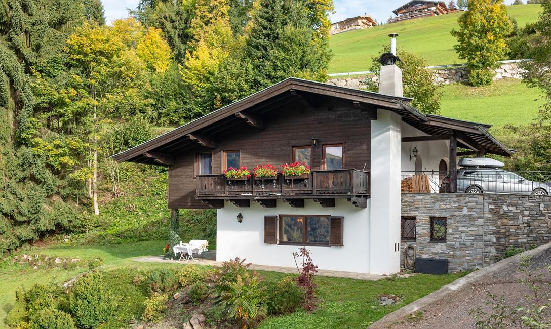 Haus aussen Sommer