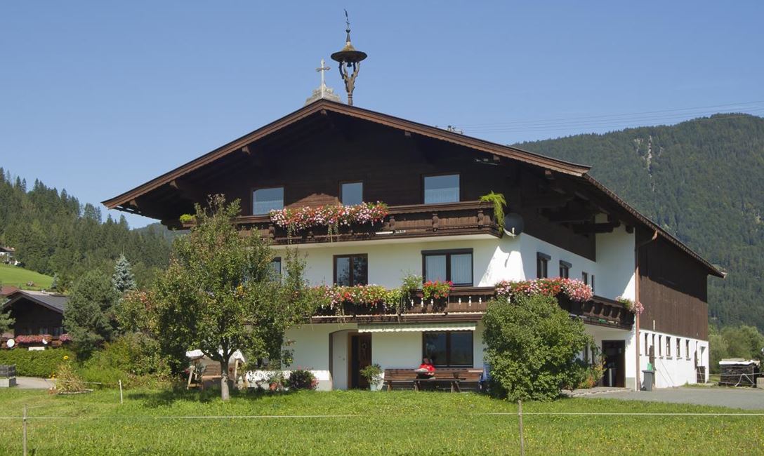 KIRCH_Erlenhof_1200x800_WFD_2012-9732