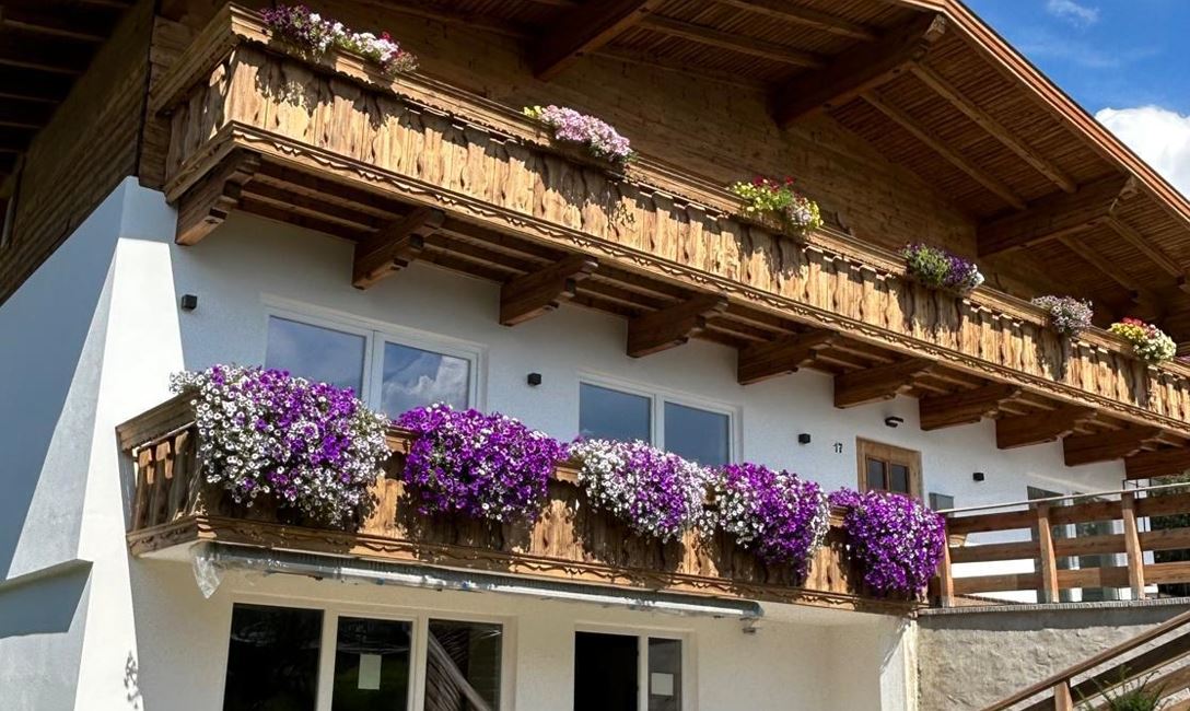 Alpenglück, Kirchdorf in Tirol