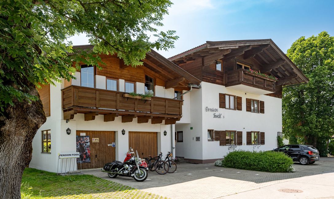 Pension_Foidl_Bahnhofstrasse_5_Oberndorf_06_2025_H