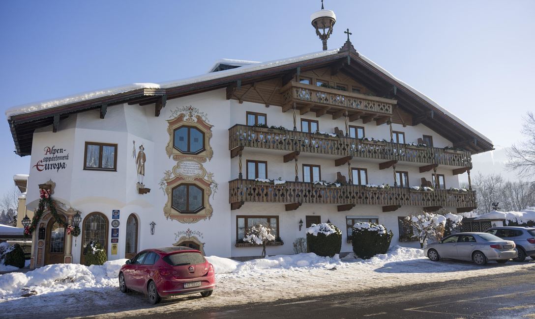 Hotel_Europa_Achenallee_18_St_Johann_Haus_Winter
