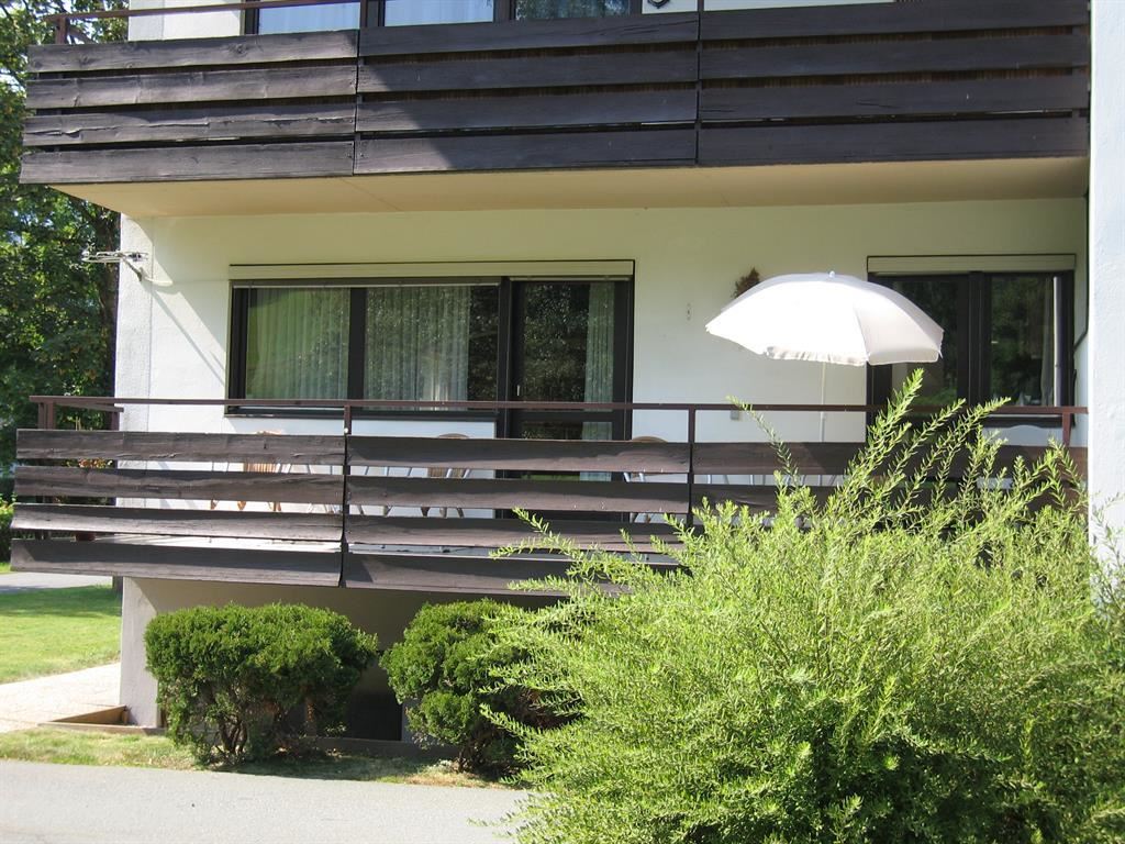 Ansicht Balkon Sommer