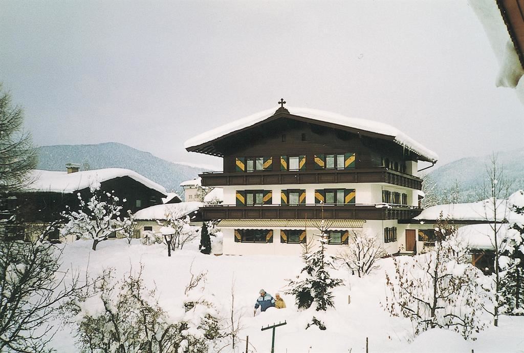 Hausansicht Meixner Winter