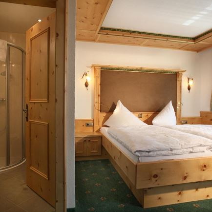 Schlafzimmer1