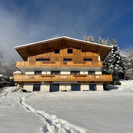 Hausansicht Winter