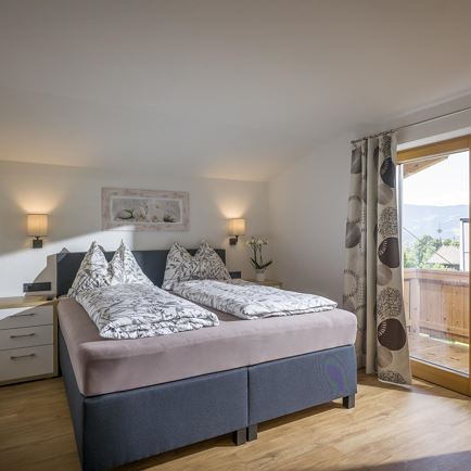 Haus_Panorama_Unterer_Sonnberg_66_Brixen_App_Hohe_