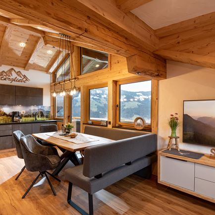 Lodge_Kitzbueheler_Alpen_Zoepflweg_1_Brixen_Wohnra