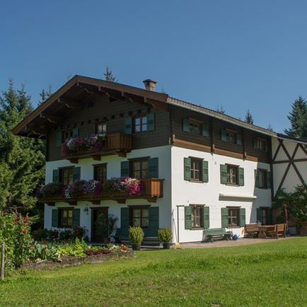 Hausansicht Sommer