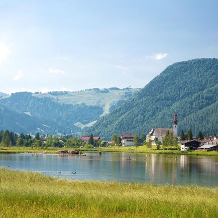 st.-ulrich-am-pillerseeÂ©rolart-images