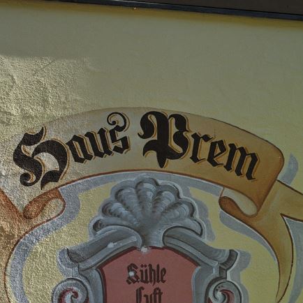 Prem Johann Header