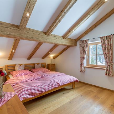 Ferienwohnung_Beim_Hoizwurm_Dorf_51_Aschau_Schlafz