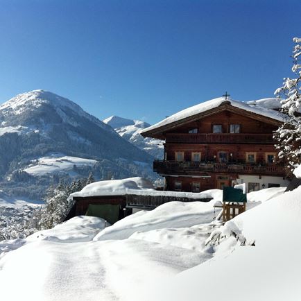 Haus-Stallhauesl-Winter1