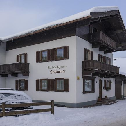 Haus Hetzenauer im Winter
