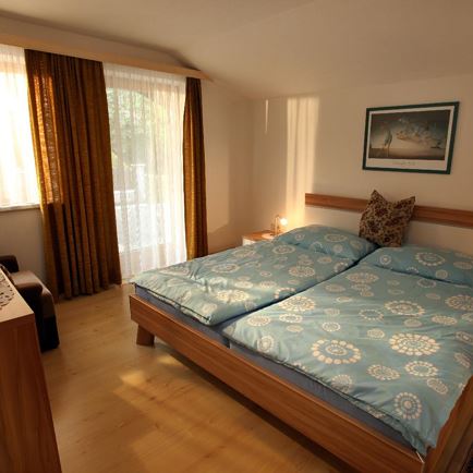 Schlafzimmer1