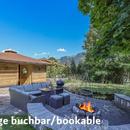 Grill-Lodge mit Kugelgrill und Indianergrill - Ros