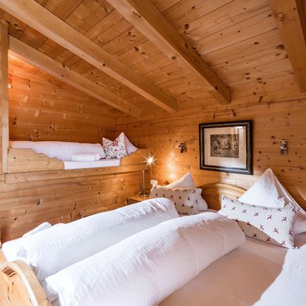 Chalet_1_Schlafzimmer_1_Dreibettzimmer