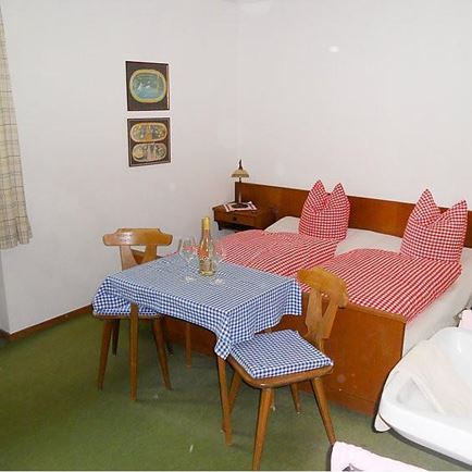Zimmer III