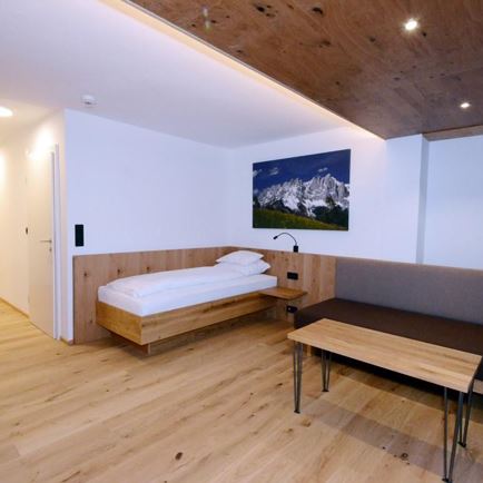 Einzelzimmer groß o. Balkon