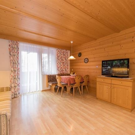 Apartment 7