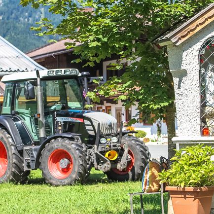 Maerterl mit Traktor