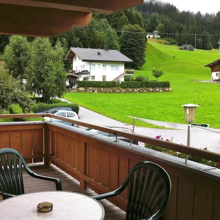 uitzicht op piste vanaf balkon kleine zijde kopie