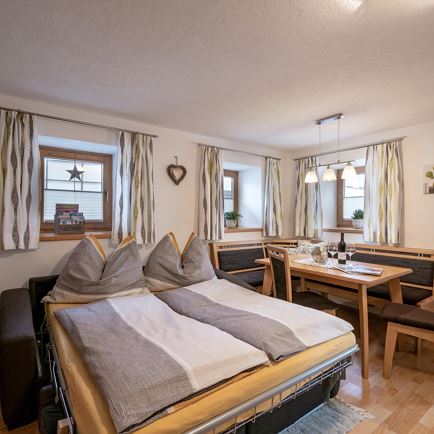 Wohnküche, Couchbett