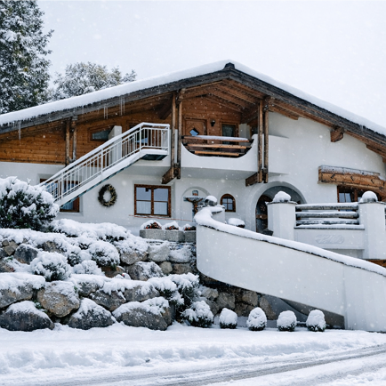 Winterbild Haus Eva