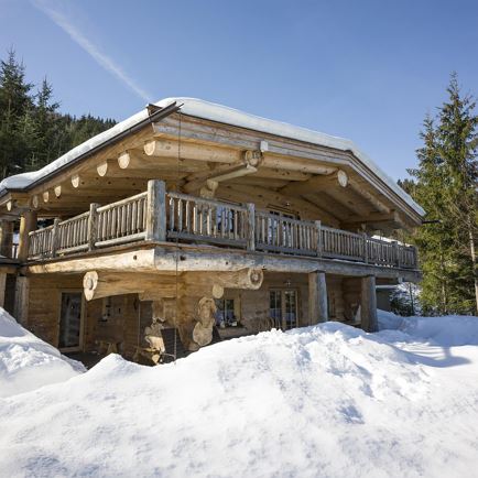 Appartement_Waldruhe_Pinnersdorf_Haus_Winter_neu_2