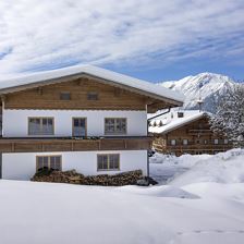 Gaestehaus_Vroni_Pfaringhof_Dorf_40_AngerbergHaus2