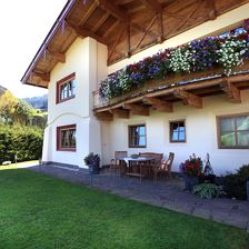 Terrasse mit Garten zur alleinigen Benützung