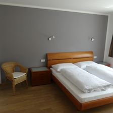 Schlafzimmer1