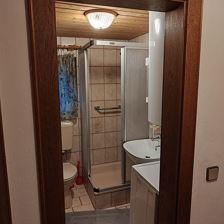 Dusche WC erster Stock