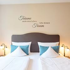 Bett im Doppelzimmer