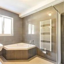 Badezimmer_Hell