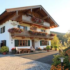 Hausansicht Sommer 2