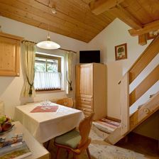 Clara_Essecke_mit_Aufgang_Galerie