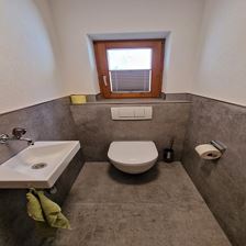 9-WC
