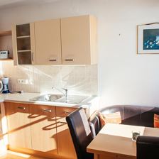 Esszimmer mit Kochecke