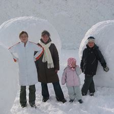 017-bergland-F805-So groß können unsere Schneebäll